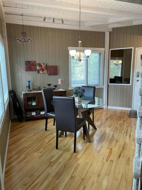 Akiskinook At Windermere Lake - Private Beach Access - New Pool And Hot Tub Now Open! Invermere Exterior foto